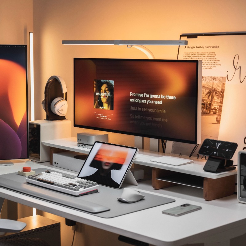 Desk Setup Laptop And Monitor - Modern Monitor Riser Stand Ergonomic Desk