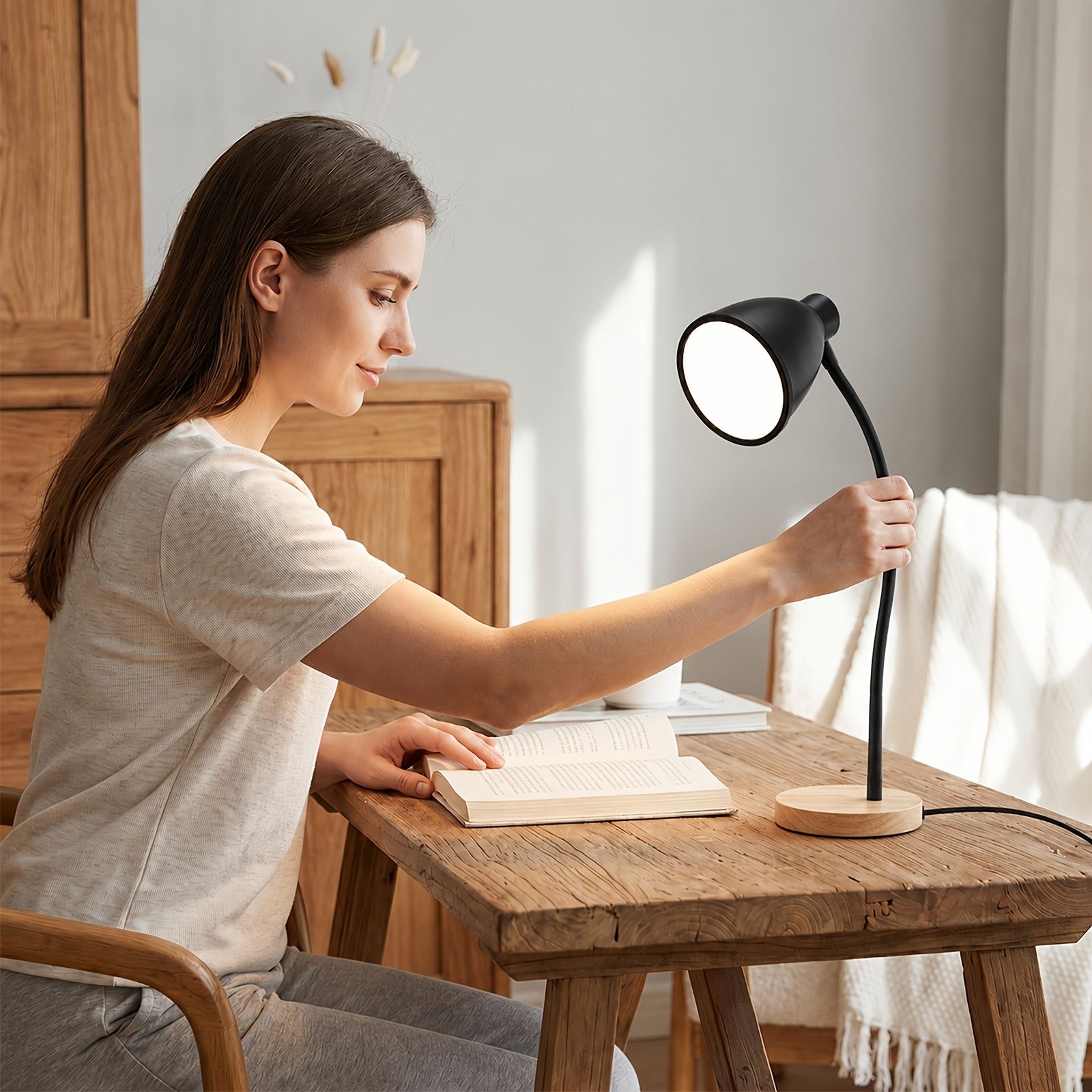Desk Lamp High CRI 90+ 3000-60 - огляд і ціна Desk Setup Study
